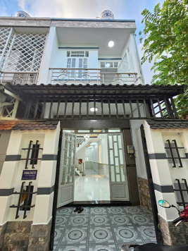 Cần cho thuê nhà nguyên căn hẻm 2056 Huỳnh Tấn Phát, Nhà Bè. Giá 7,5 triệu