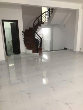 Bán nhà 5 tầng HXH Chu Văn An 4PN hoàn công đủ 8.7 tỷ
