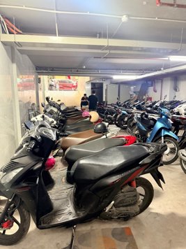Bán Nhà Dương Khuê. Cầu Giấy. Thang Máy. Lô Góc. Ô Tô. DT 180m2. MT 10m. Giá 88.5 Tỷ.