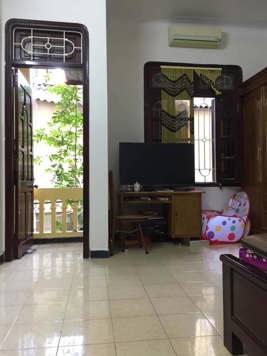 Bán nhà KĐT Đền Lừ, 300m2, mặt tiền 10m, lô góc, ô tô, 205tr
