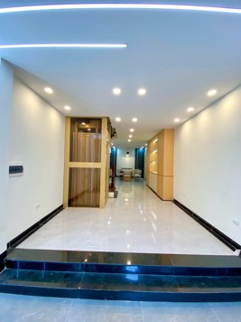 Hiếm! Mỹ Đình 55m² x 5T, Ngõ thông, ô tô, thang máy, kinh doanh tốt