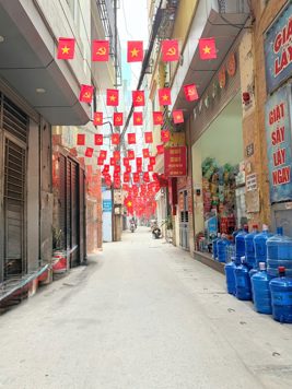 BÁN TÒA NHÀ CHDV ĐƯỜNG VŨ TÔNG PHAN. 85M2 - 7 TẦNG. THANG MÁY. 22 PHÒNG KHÉP KÍN.