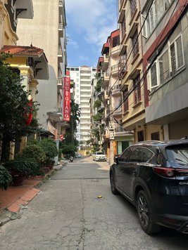 Bán Nhà Phạm Tuấn Tài. Cầu Giấy. Thang Máy. Lô Góc. Ô Tô. DT 60m2. MT 10m. Giá 22.9 Tỷ.