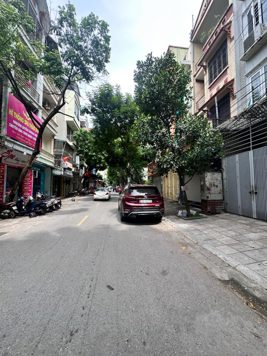 BÁN NHÀ LIỀN KỀ KĐT VĂN QUÁN. ĐƯỜNG BẠCH THÁI BƯỞI. 90M2 - 6 TẦNG. THANG MÁY.