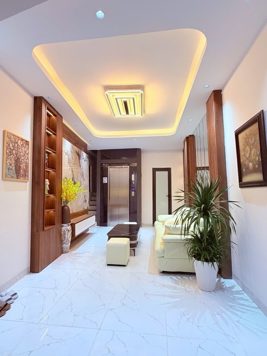 8.3 tỷ –Bán nhà phố Bạch Mai 35m² x 6 tầng thang máy, xây mới, cách phố 35m