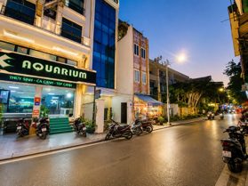 BÁN TÒA NHÀ MẶT PHỐ HẠ ĐÌNH. 150M2 XÂY 9 TẦNG. THANG MÁY. CÓ HẦM. KINH DOANH.