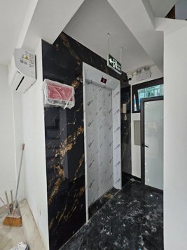 Bán Nhà Mặt Phố Vũ Hữu. Thanh Xuân. Thang Máy. Ô Tô. DT 40m2. MT 4m. Giá 19.4 Tỷ.