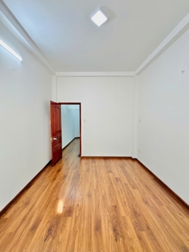 HXT quay đầu - thông tứ phía! Bán nhà Hoàng Hoa Thám (41m2 - sổ a4) - 4 tầng. Giáp Phan Đăng Lưu