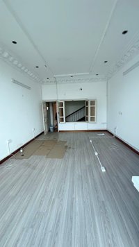 Nhà Mặt Phố Kim Ngưu. Hai Bà Trưng. Lô Góc. Ô Tô. Vỉa Hè. DT 61m2. MT 4.4m. Giá 30.8 Tỷ.