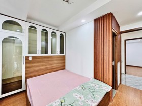 4 phòng ngủ gần 45m2 - hẻm oto thông XVNT và Đinh Bộ Lĩnh gần ngã tư Hàng Xanh