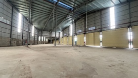 CHO THUÊ KHO XƯỞNG 4.000M² MẶT TIỀN QL 61C  CÁCH CAO TỐC 300M  PCCC TỰ ĐỘNG CONTAINER 24/7