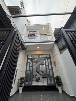Bán nhà hẻm 308 Huỳnh Tấn Phát, Quận 7, Dt 3,9 x14,5m,1 lầu. Giá 5,8 Tỷ.