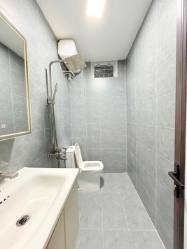 Nhà Cầu Giấy 50m 5 Tầng - Sang xin mịn - Giá Hợp Lý 10.8 tỷ - Trung Tâm Cầu Giấy 