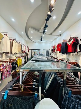 Bán Nhà Mặt Phố. 1 Mặt Ngõ Nghĩa Tân. Cầu Giấy. Ô Tô. DT 54m2. MT 3.7m. Giá 24.8 Tỷ.