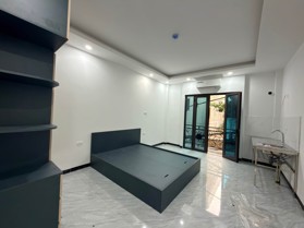 🎯Chỉ 7.9 tỷ sở hữu nhà ngõ ba gác Kim Giang 35m² x 5 tầng, lô góc, nhà mới đẹp.Vinfast VF3 đỗ cửa.