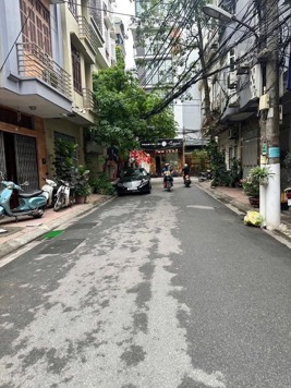 BẠCH MAI 36,5M² - 6 TẦNG THANG MÁY - Ô TÔ TRONG NHÀ - NGÕ THÔNG KINH DOANH - 10,8 TỶ