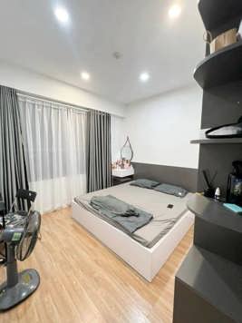 Cần bán chcc A5 100m2, 3 ngủ, 2vs, nhỉnh 7 tỷ ( có thương lượng ) Sổ đỏ vuông đẹp sẵn sàng gd