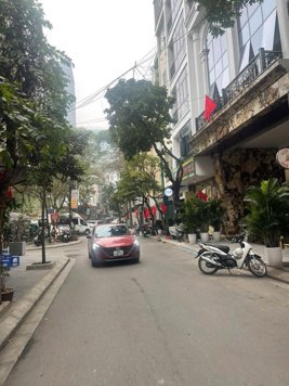SIÊU PHẨM PHÂN LÔ NGUYỄN CHÁNH TÚ MỠ – Ô TÔ TRÁNH – VIEW SÂN CHƠI – NHÀ ĐẸP Ở NGAY