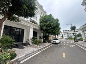 BÁN NHÀ LIỀN KỀ KĐT LOUIS CIYY HOÀNG MAI. 100M2 - 5 TẦNG. THANG MÁY.