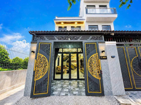 Bán nhà đẹp góc 2 mặt tiền Hẻm xe hơi Huỳnh Tấn Phát, Nhà Bè. Giá 5,75 tỷ.