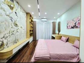 35M² - tầm 11x-12x TỶ - THANG MÁY - 20M RA PHỐ TRẦN QUỐC VƯỢNG