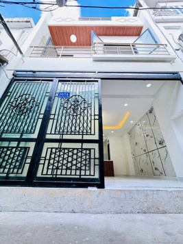 Bán nhà hẻm hẻm 2279 Huỳnh Tấn Phát, Nhà Bè, Dt 4,5 x7m, 1 lầu. Giá 1,63 tỷ
