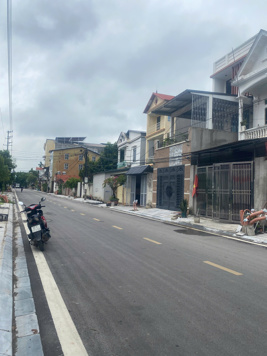 Bán nhanh lô đất đẹp trục chính kinh doanh phố Quang Trung, Hội Hợp DT86m MT5m giá 2,85 tỷ