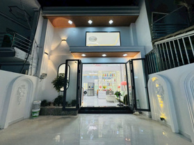 Bán nhà đẹp Full nội thất hẻm 2056 Huỳnh Tấn Phát, NB, DT 4x20m. Giá 2,69 tỷ