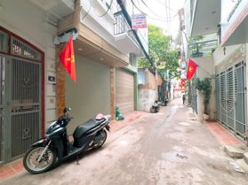 BÁN NHÀ ĐƯỜNG ĐỊNH CÔNG THƯỢNG. 45M2 - 5 TẦNG. Ô TÔ ĐỖ CỬA.