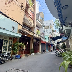 CHDV lợi nhuận gần tỷ/năm - Ngay chợ Phạm Văn Hai hướng Bờ kè - 100m2 x 4 tấm - 12 tỏi