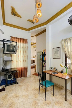 Bán nhà Lê Văn Sỹ, QUẬN 3, DT 5 x 11.5m (80 m2), giá tốt 12 tỷ