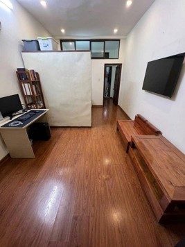 Căn hộ tập thể Khuất Duy Tiến 💥 Căn góc duplex view phố, sổ đỏ riêng rộng — 75m2 3PN2WC tầm 3 tỷ