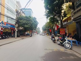 Bán Nhà Nguyễn Xiển. Thanh Xuân. Thang Máy. Ô Tô. Vỉa Hè. DT 133m2. MT 5.2m. Giá 67.5 Tỷ.