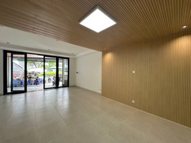 Cần bán nhà mặt tiền Nguyễn Văn Linh, Quận 7, DT 5 x12m, 3 lầu. Giá 11,5 tỷ