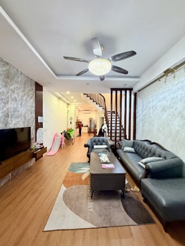 BÁN NHÀ NGÕ 36 PHỐ ĐÀO TẤN , GẦN 60M2 , CHỈ 20M RA PHỐ , KINH DOANH Ô TÔ ĐỖ CỔNG 