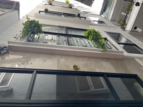 20m ra Xã Đàn , 32m2 x 5.5MT x 6T , Nhà mới đẹp keng , có thang máy, tiện ích nhiều