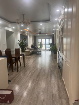 BÁN CĂN CHUNG CƯ ĐƯỜNG NGUYỄN VĂN LỘC. HÀ ĐÔNG. 155M2 - 3PN - 3VC.