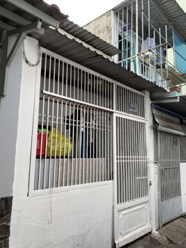 Bán nhà cũ (4,2x17m) hẻm xe tải gần Emart Phan Văn Trị XD 4 tầng. Gía 7 tỷ 5 thương lượng mạnh