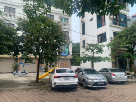 BÁN NHÀ ĐẠI CÁT THƯỢNG CÁT. 50M 5TẦNG. Ô TÔ 7 CHỖ ĐỖ CỬA.CẠNH HỒ SEN. GIA 6.98 TỶ