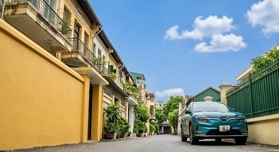 5 tỷ nhỉnh - 40m2 x 2 lầu, 1 xẹt - hẻm xe hơi ngay Công viên Hoàng Văn Thụ