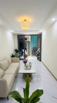 Bán nhà Võ Văn Tần, QUẬN 3, DT 3 x 11m (33 m2), giá 5.5 tỷ