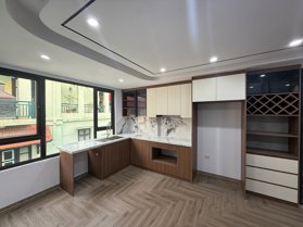 Bán Nhà Ngụy Như Kon Tum. Thanh Xuân. Thang Máy. Ô Tô. DT 30m2. MT 5.5m. Giá 16.3 Tỷ.