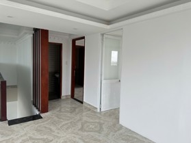 Bán nhà hẻm VIP Lê Quang Định, Phường 7, Quận Bình Thạnh 4.2x16, Trệt 3 Lầu mới cứng