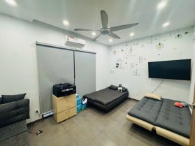 Bán Nhà KĐT Đại Kim. Hoàng Mai. Ô Tô. Vỉa Hè. DT 75m2. MT 5m. 5 Tầng. Giá 33.3 Tỷ.