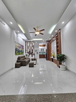 🏡 Nhà Đẹp Như Khách Sạn Hoàng Quốc Việt 45m² x 4T, 4PN, 2 Mặt Thoáng, Chỉ 11,7 Tỷ