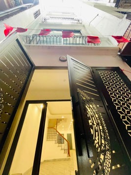 BÁN NHÀ ĐƯỜNG TÂN MAI. 50M2 - 5 TẦNG. 6 PHÒNG KHÉP KÍN.
