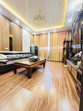 Bán Nhà Hoàng Hoa Thám. Ba Đình. Ô Tô. DT 62m2. MT 4.3m. 5 Tầng. Giá 24.9 Tỷ.
