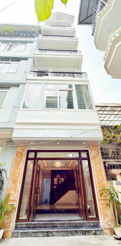 CHÍNH CHỦ BÁN NHÀ TÔN ĐỨC THẮNG VIEW HỒ, 10M RA OTO TRÁNH, 6 TẦNG THANG MÁY, KO QH