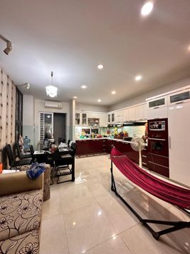 Bán nhà sẵn kết cấu 41m2 mặt tiền Võ Oanh gần trường Giao Thông Vận Tải phường 25 Bình Thạnh