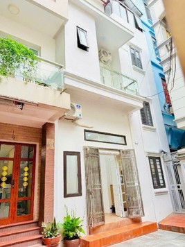 Bán nhà đẹp Giang Văn Minh 💥 Tổ ấm thanh bình bên Lăng Bác, an cư bền vững – 43m2 x 5 tầng 8.x tỷ